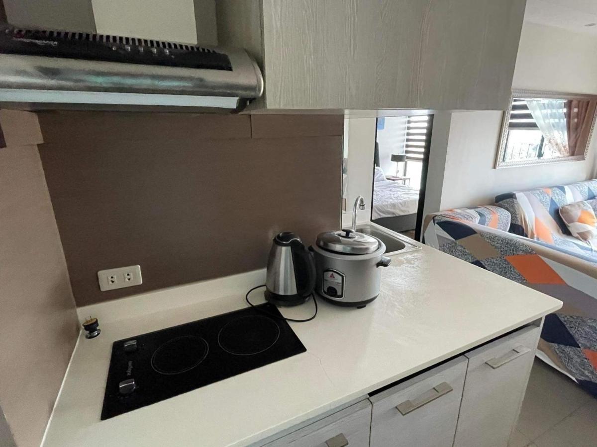 2 Bedroom Portovita Tower 12-A Manila Exteriér fotografie